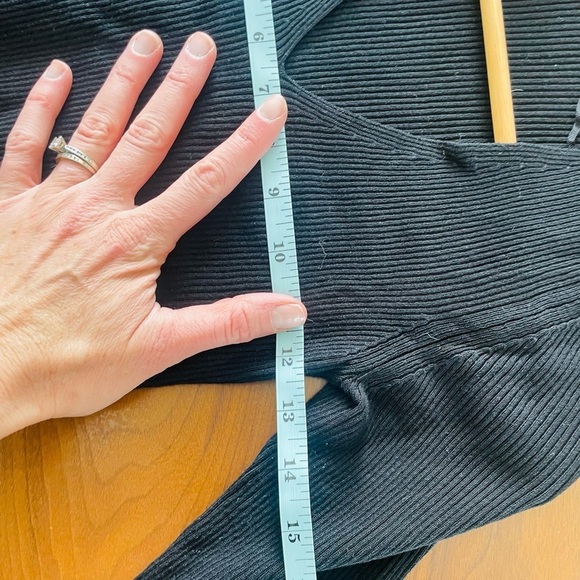 Zara Black V-Neck Ribbed Fitted Midi Dress - Picture 3 of 8